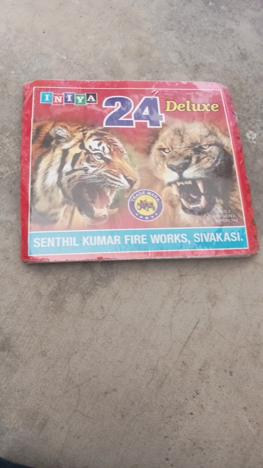 24 Deluxe