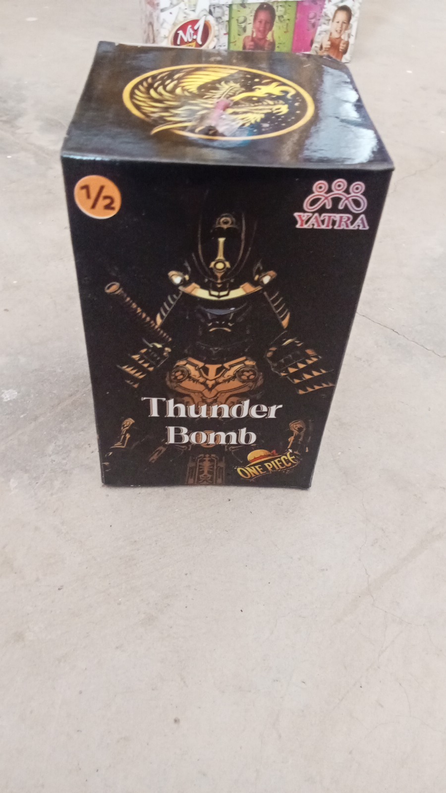 Paper Bomb (500gm)